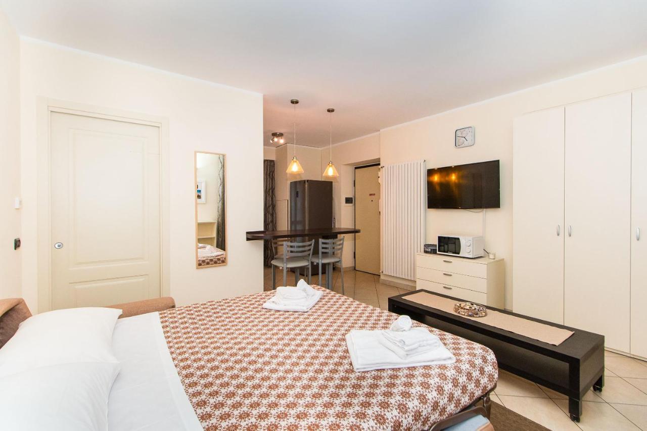 Piazza Statuto Functional Studio Турин Экстерьер фото