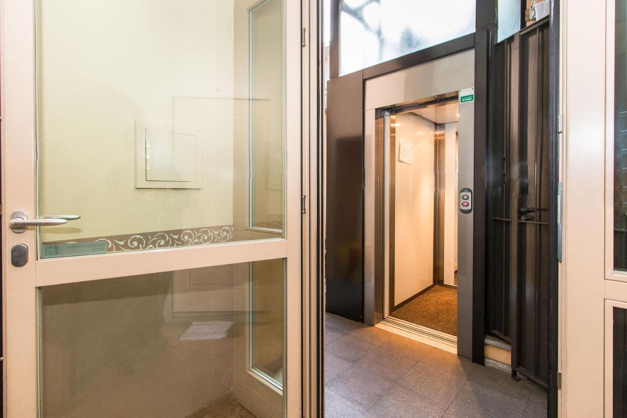 Piazza Statuto Functional Studio Турин Экстерьер фото